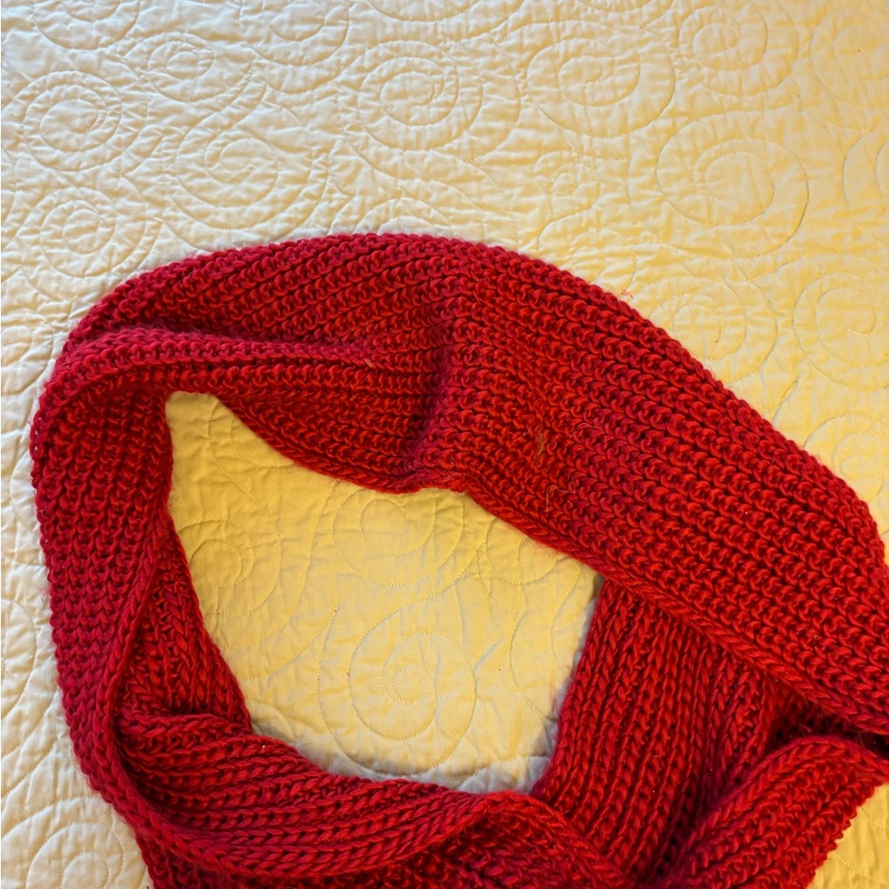 Red Knit Scarf - Picture 5 of 6
